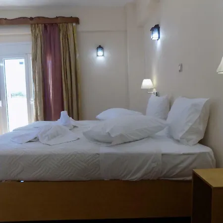 Apart Otel Souvlakis Pool *