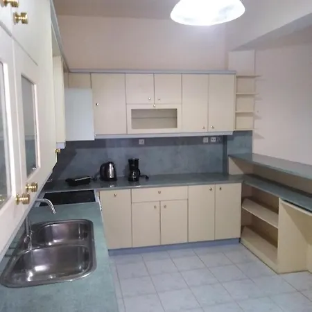Souvlakis Pool Hotel apartamentowy *